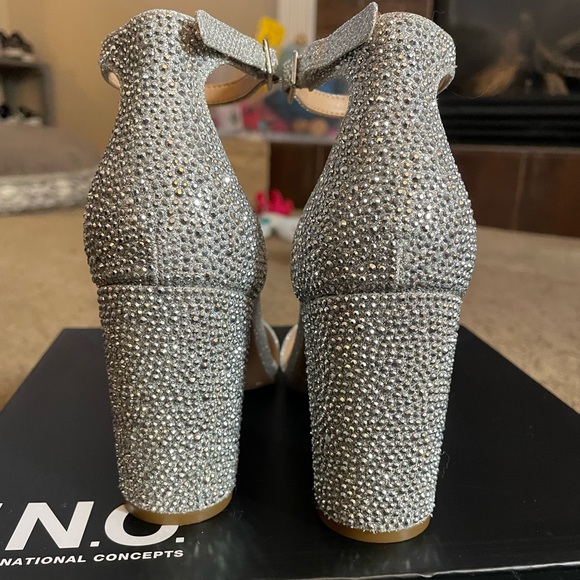 👠 I.N.C silver sparkling heel - Picture 6 of 6
